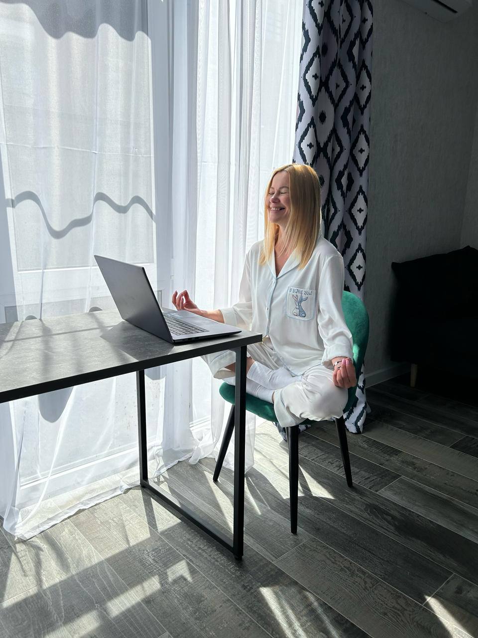 Екатерина Климова во время консультации - безопасное пространство для клиентов